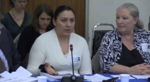 Former Nebraska poultry worker Teresa Martinez told the IACHR about the injuries she suffered working more than four years in a Nebraska poultry plant.