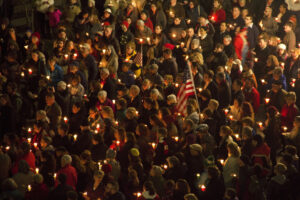 151123_refugeevigil_173